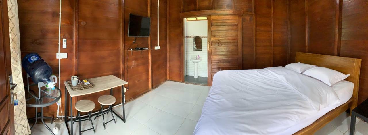 Tanah Penida Bungalows Ped Exteriör bild